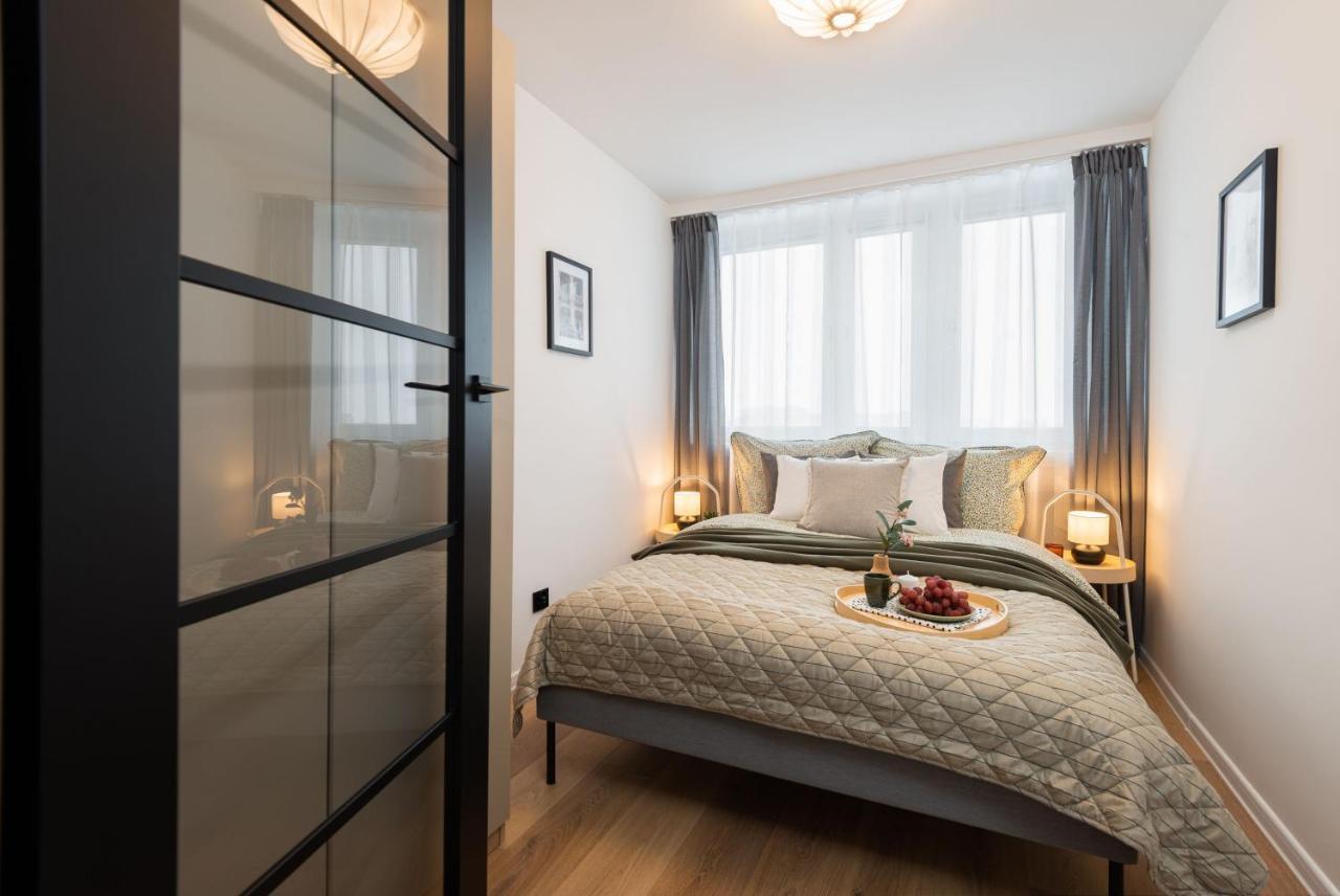Kairos Apartments - Silver - Darmowy Parking, Scisle Centrum Gliwice Dış mekan fotoğraf